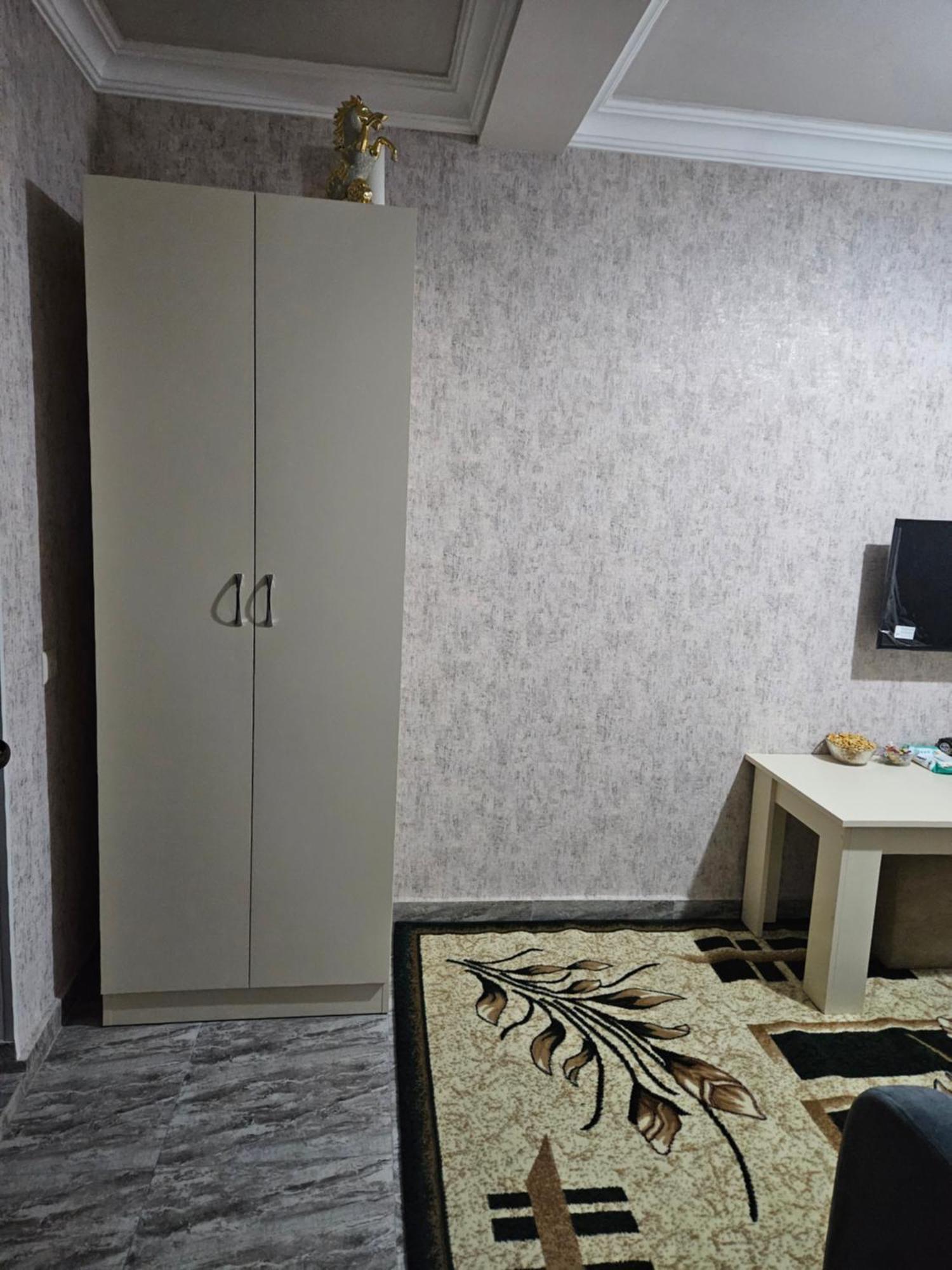 Galstyans Hotels Zvartnots Airport P'arak'ar Exterior foto